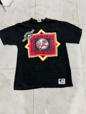 Vintage 1989 Nutmeg Mills New York Yankees MLB T-Shirt Black Size L